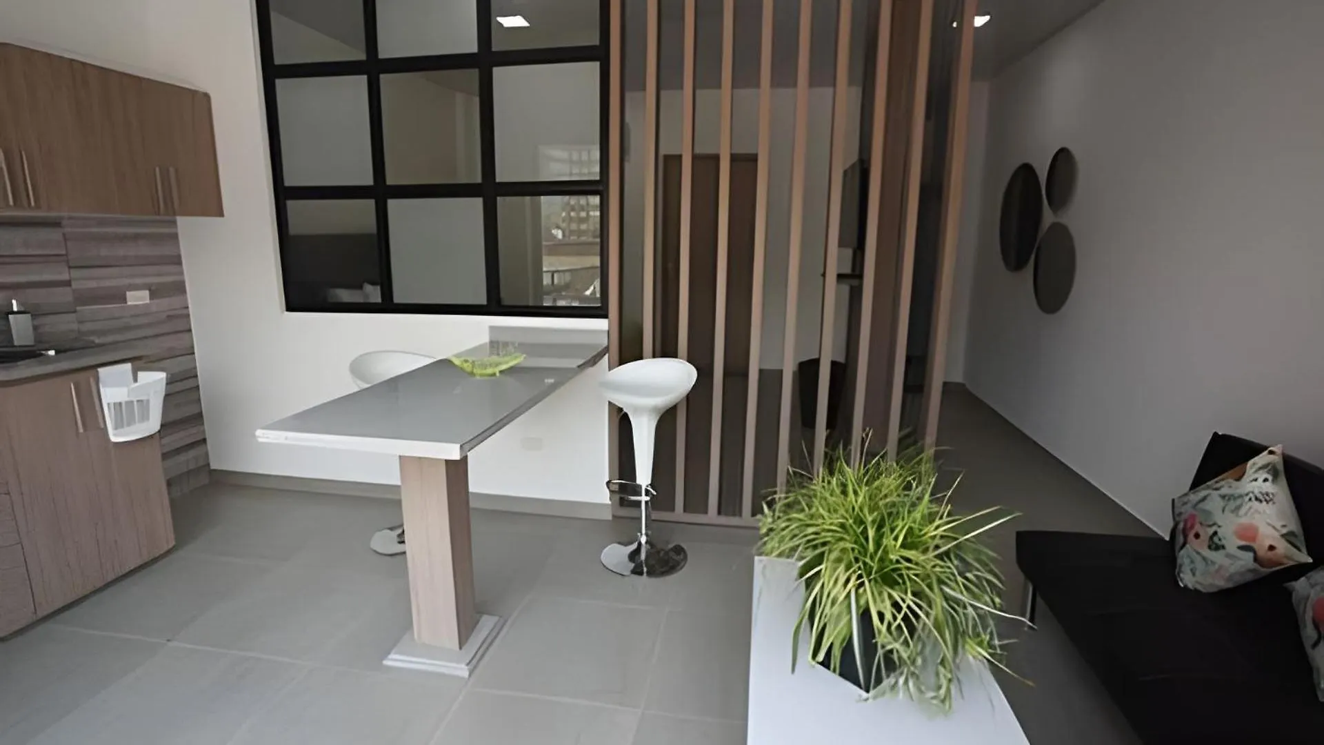 Moderno Loft En Granada Apartamento Cali 0*,  Colômbia